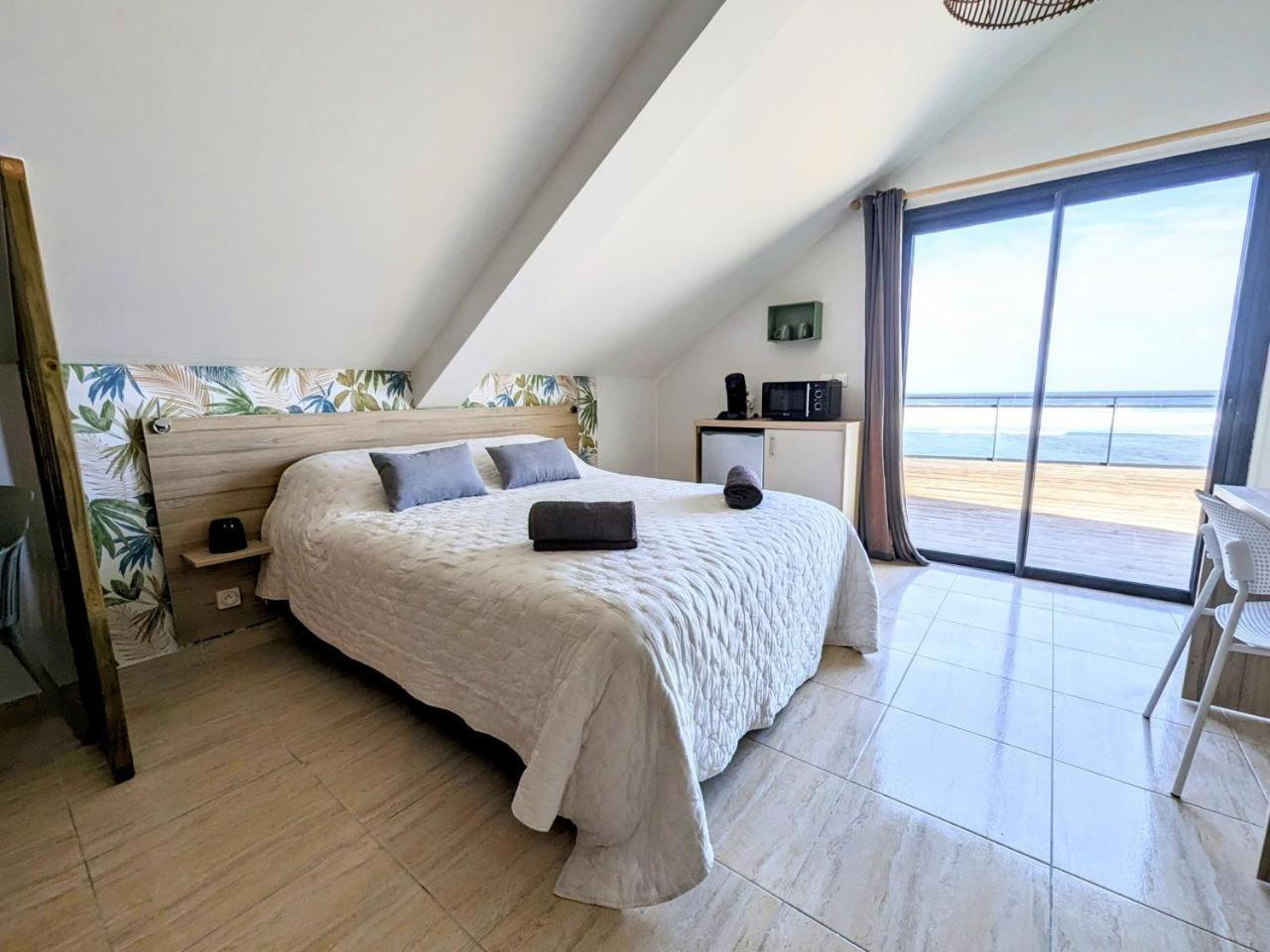 Studio Dauphin - Plage De Saint-Pierre Exterior photo